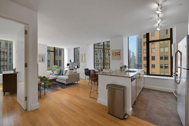 Photo - 10 Hanover Square Unit SI FL21-ID1076252P