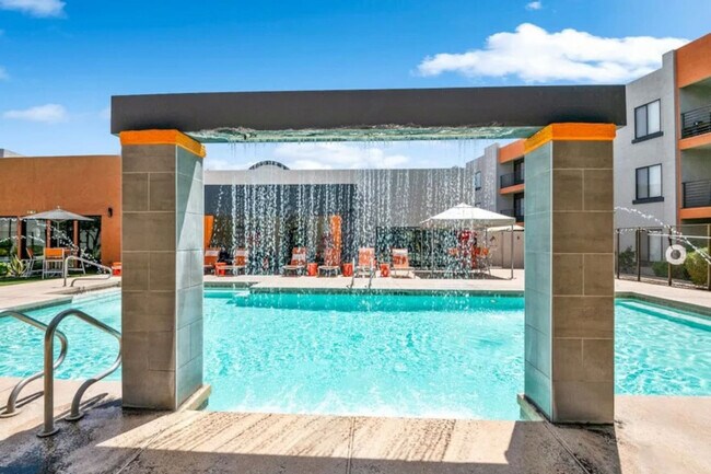 Photo - 15164 N 140th Dr Unit ID1369407P