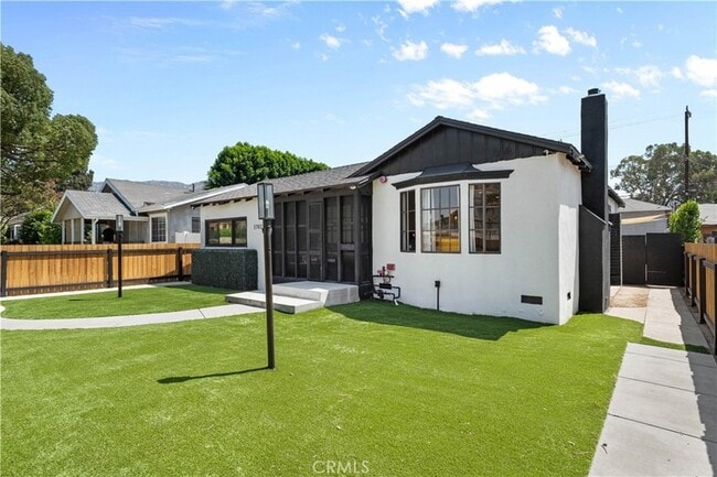 Photo - 1702 Landis St