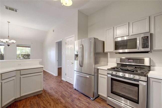 Photo - 7509 Spivey Dr