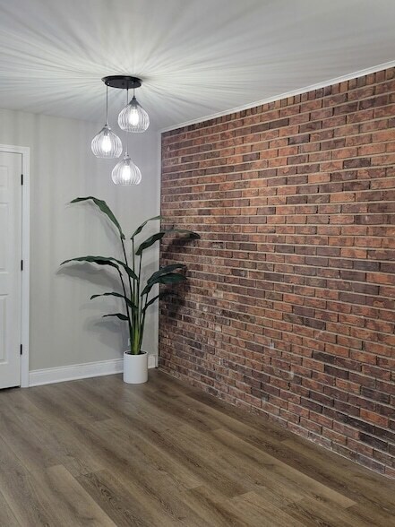 Photo - 1100 Holbrook Rd Unit H