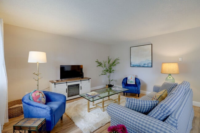 Photo - 4931 Catalina Dr Unit SI FL1-ID1629460P