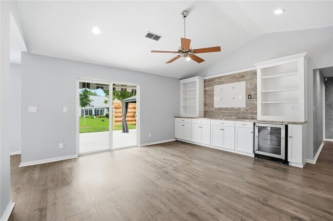 Photo - 9083 Marquis Dr
