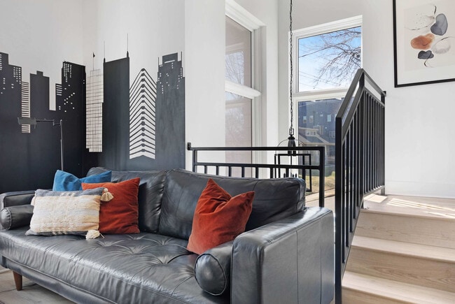 Photo - 913 Ramsey St Unit ID1045337P