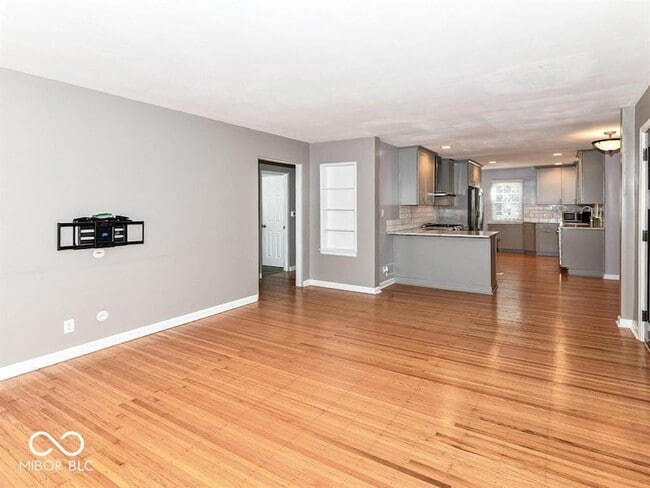 Photo - 2407 Baur Dr