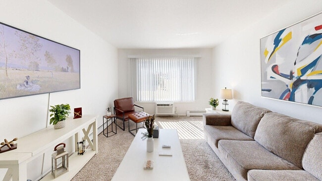 Building Photo - 517 E Division St Unit ID1253109P