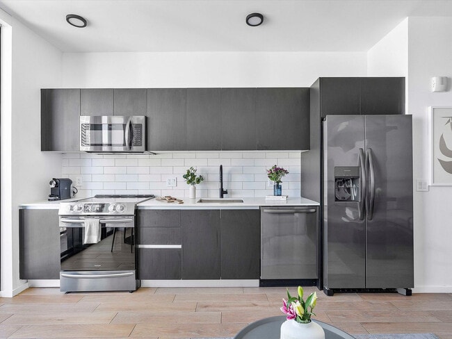 Photo - 398 NE 5th St Unit ID1240676P