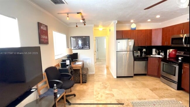 Photo - 1856 NE 46th St Unit F8F