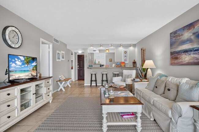 Photo - 605 Sutton Pl Unit SI FL2-ID1626830P
