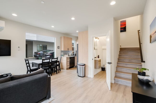 Photo - 823 NE 70th St Unit ID1231230P