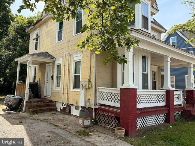 Photo - 88 W Pitman St