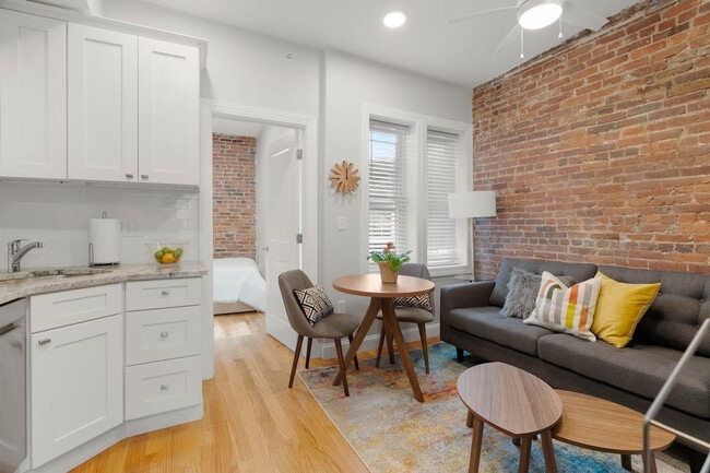 Building Photo - 152 Salem St Unit SI ID1323825P