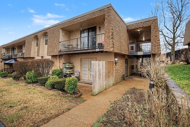 Photo - 420 Walton Ln Unit J39