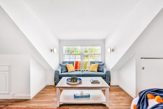 Building Photo - 512 Spring Ave Unit SI ID1591343P