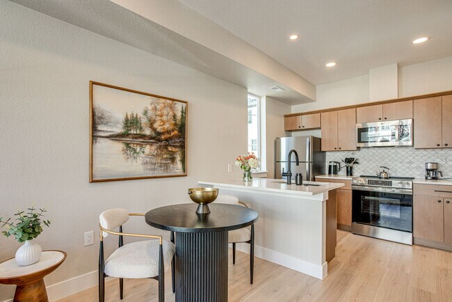 Photo - 4100 E Warren Ave Unit SI ID1546161P