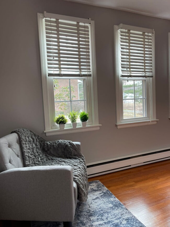 Photo - Suffield West Apartments