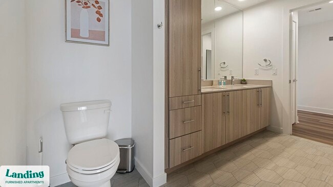 Photo - 5201 Leesburg Pike Unit 437