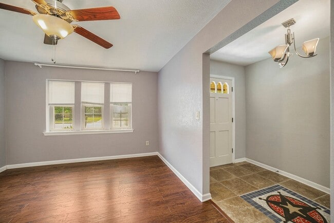 Photo - 2940 Flamingo Cir