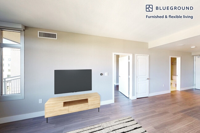 Photo - 2400 W El Camino Real Unit FL3-ID9268A