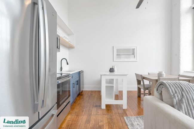 Photo - 31 Victor St Unit 241.1406469