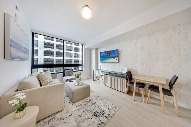 Building Photo - 36 NE 2nd St Unit ID1422353P