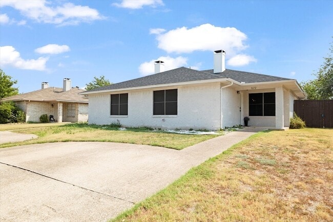 Building Photo - 9672 Windy Ridge Rd