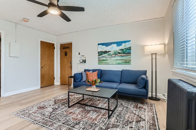 Building Photo - 1666 Detroit St Unit ID1026259P