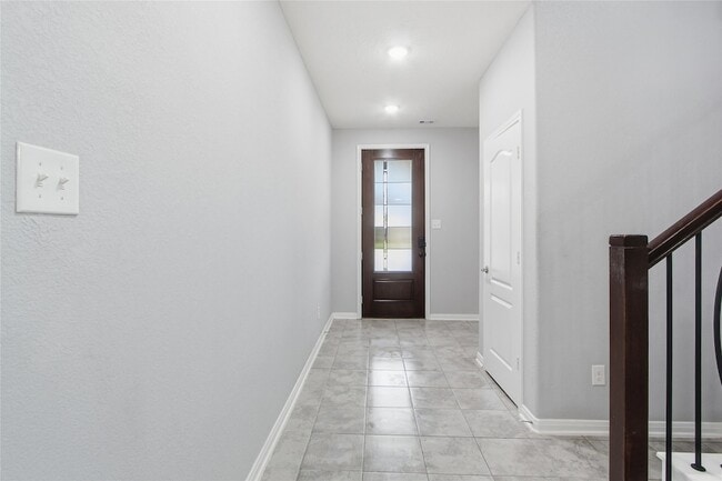 Photo - 4823 Lucky Fawn Ln