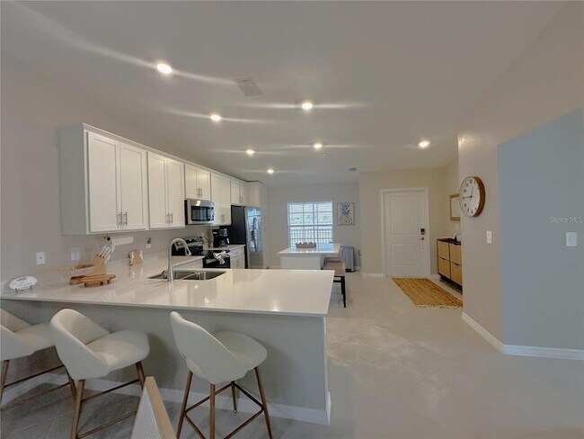 Photo - 14221 Heritage Landing Blvd