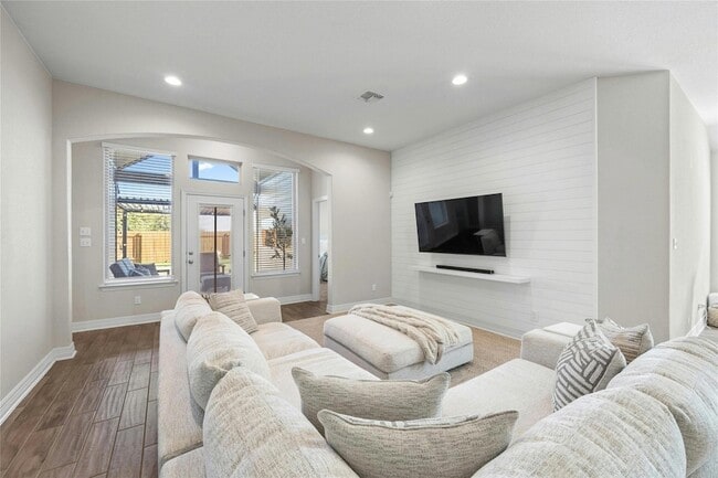 Photo - 2812 Rabbit Creek Dr