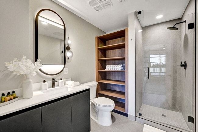 Photo - 580 72nd St Unit ID1263792P