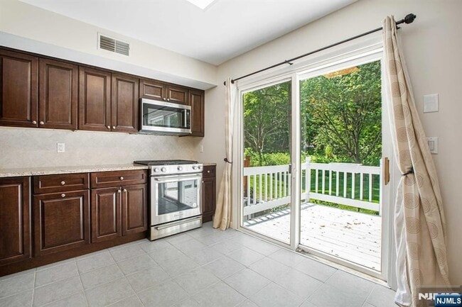 Photo - 6-04 Cross Meadows Unit 1X