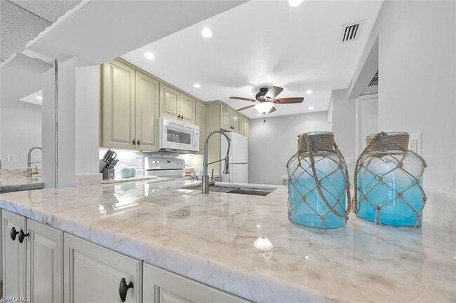 Photo - 1083 Forest Lakes Dr