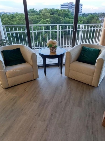 Photo - 2000 Towerside Terrace Unit 711