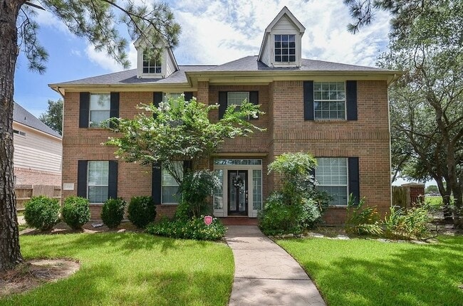 Building Photo - 2515 Lansing Cir