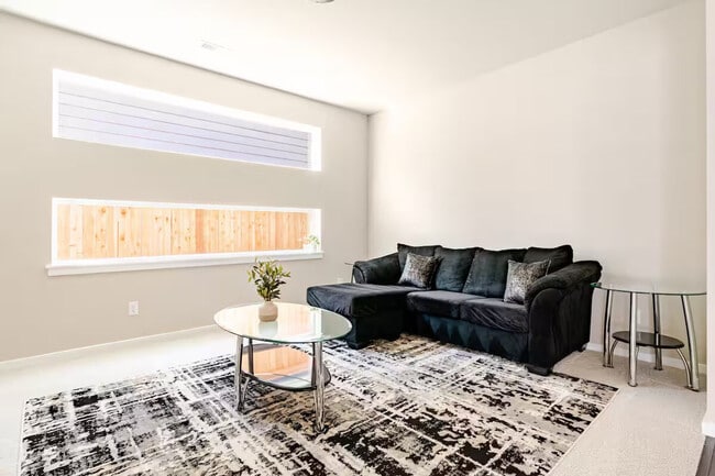 Photo - 4952 Amherst Way SW Unit ID1313854P