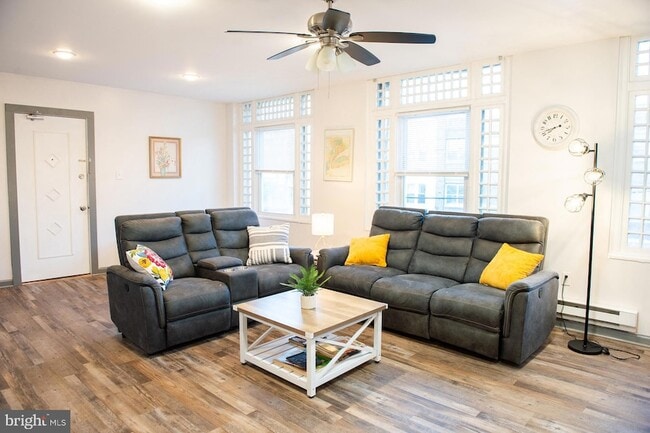 Photo - 3809 Ventnor Ave Unit 4