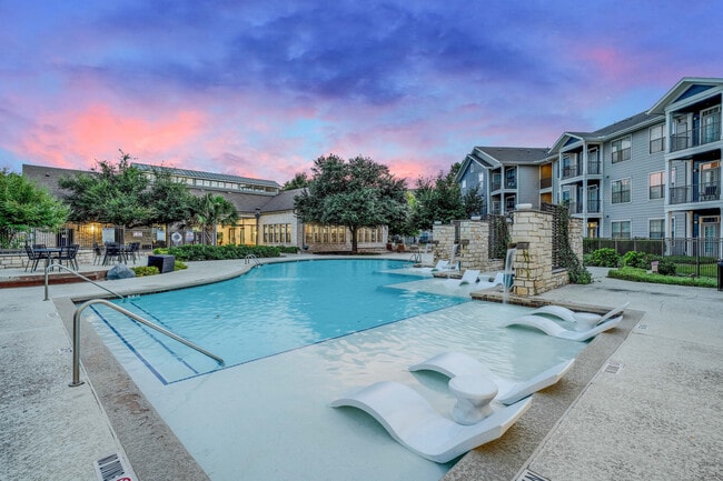 Photo - Villas Tech Village