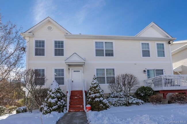 Photo - 1 Lexington Way