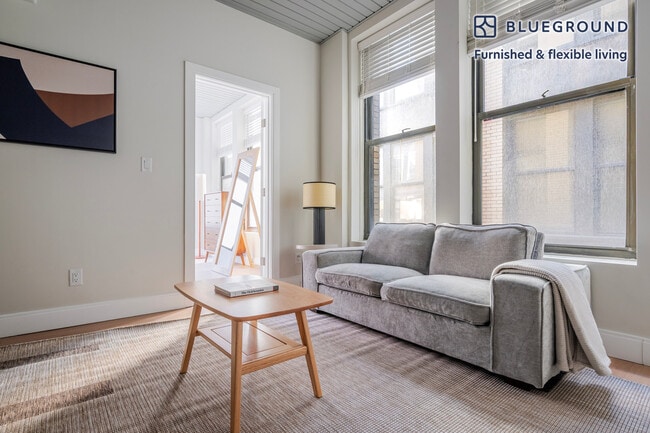 Building Photo - 44 Bromfield St Unit FL5-ID1306