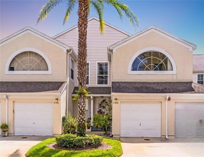 Building Photo - 6043 Lake Pointe Dr Unit 308