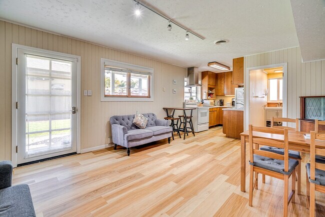 Photo - 705 Alsace Lorraine Ave Unit ID1305180P