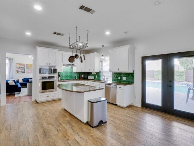 Photo - 5832 Clear Creek Dr Unit SI ID1019550P