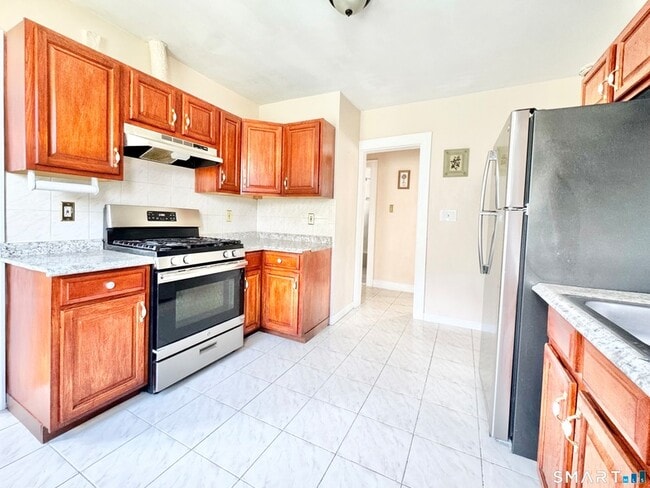 Photo - 60 Westfield Ave
