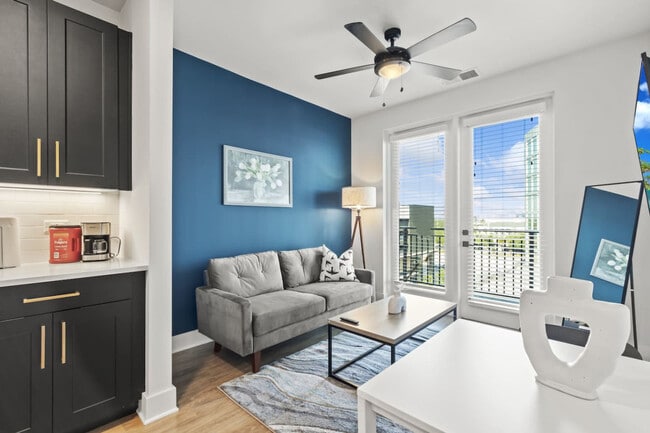 Photo - 2317 W Grace St Unit ID1313885P