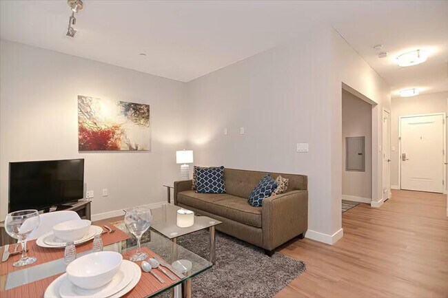 Building Photo - 40 E Pier Dr Unit SI ID1039897P
