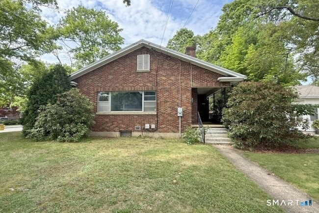 Photo - 223 High St
