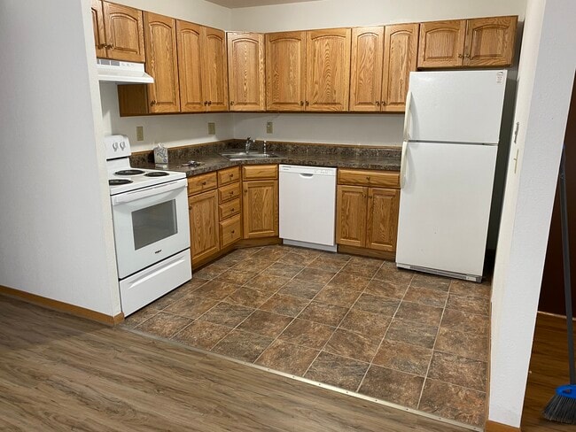 Building Photo - Northland Park Apartments