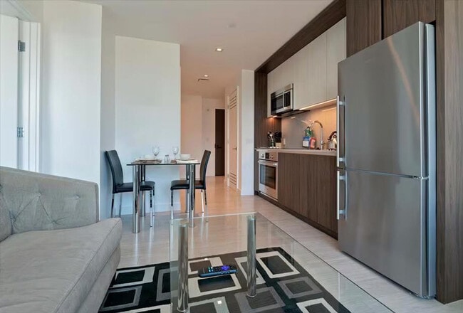 Building Photo - 410 Summer St Unit SI ID1330733P
