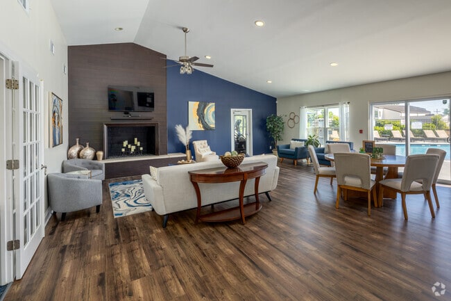 Clubhouse - Skyridge Club Apartments